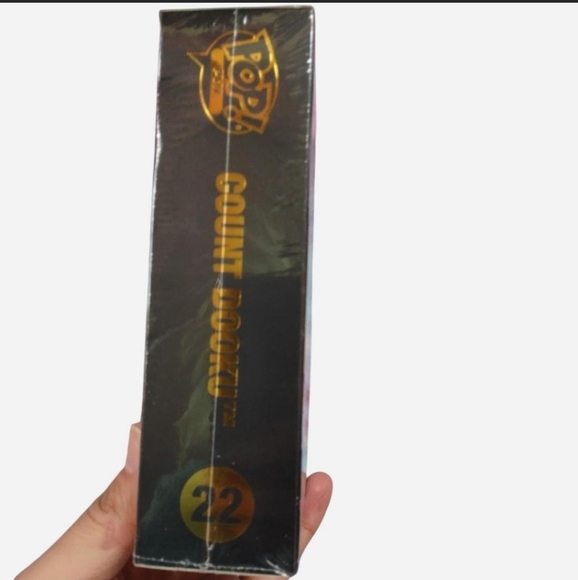 Star Wars Dooku Enamel Pin - Picture 3 of 11